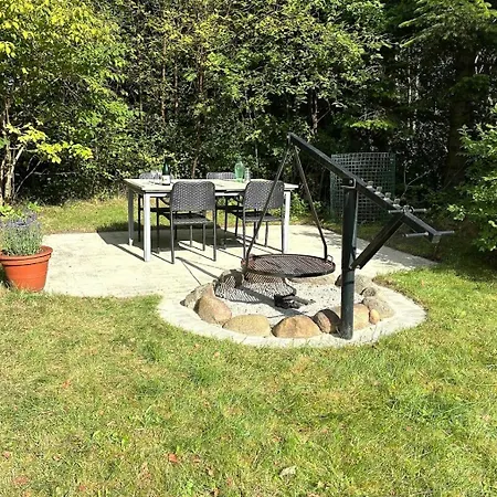 Family By The Calm Waters Of Limfjord 別荘